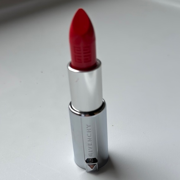 NEW GIVENCHY Le Rouge Lipstick 304
MANDARINE BOLERO No Box - Picture 3 of 4